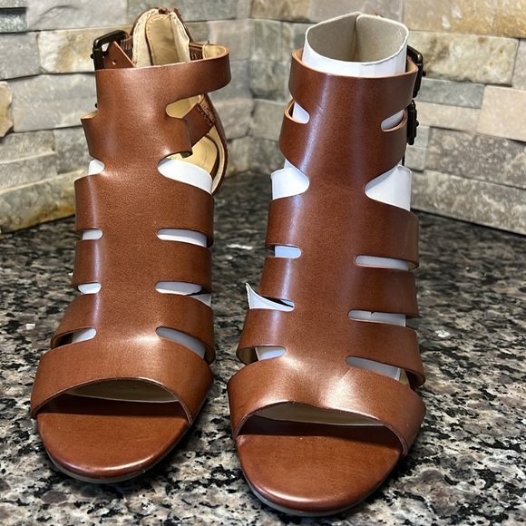 Lis Claiborne open toe heel/boot - Picture 3 of 10